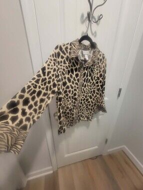 Alfred Dunner Size M Leopard & Zebra Print Button Down Collard Dress Shirt
